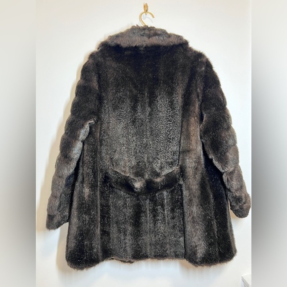 Vintage faux fur brown  swing style coat - Picture 9 of 15
